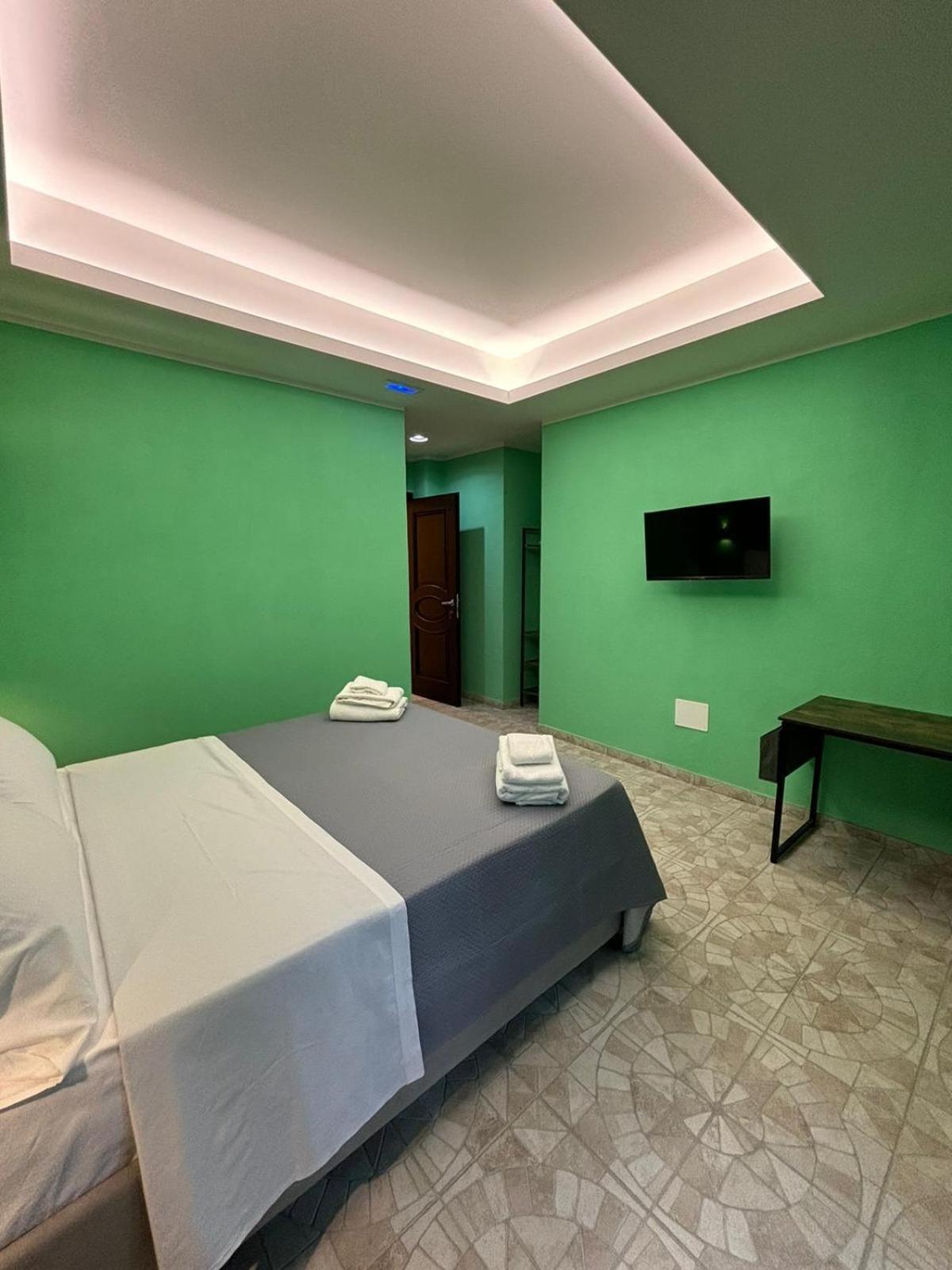 Domus Arco Romano Guest House Itri Exterior photo