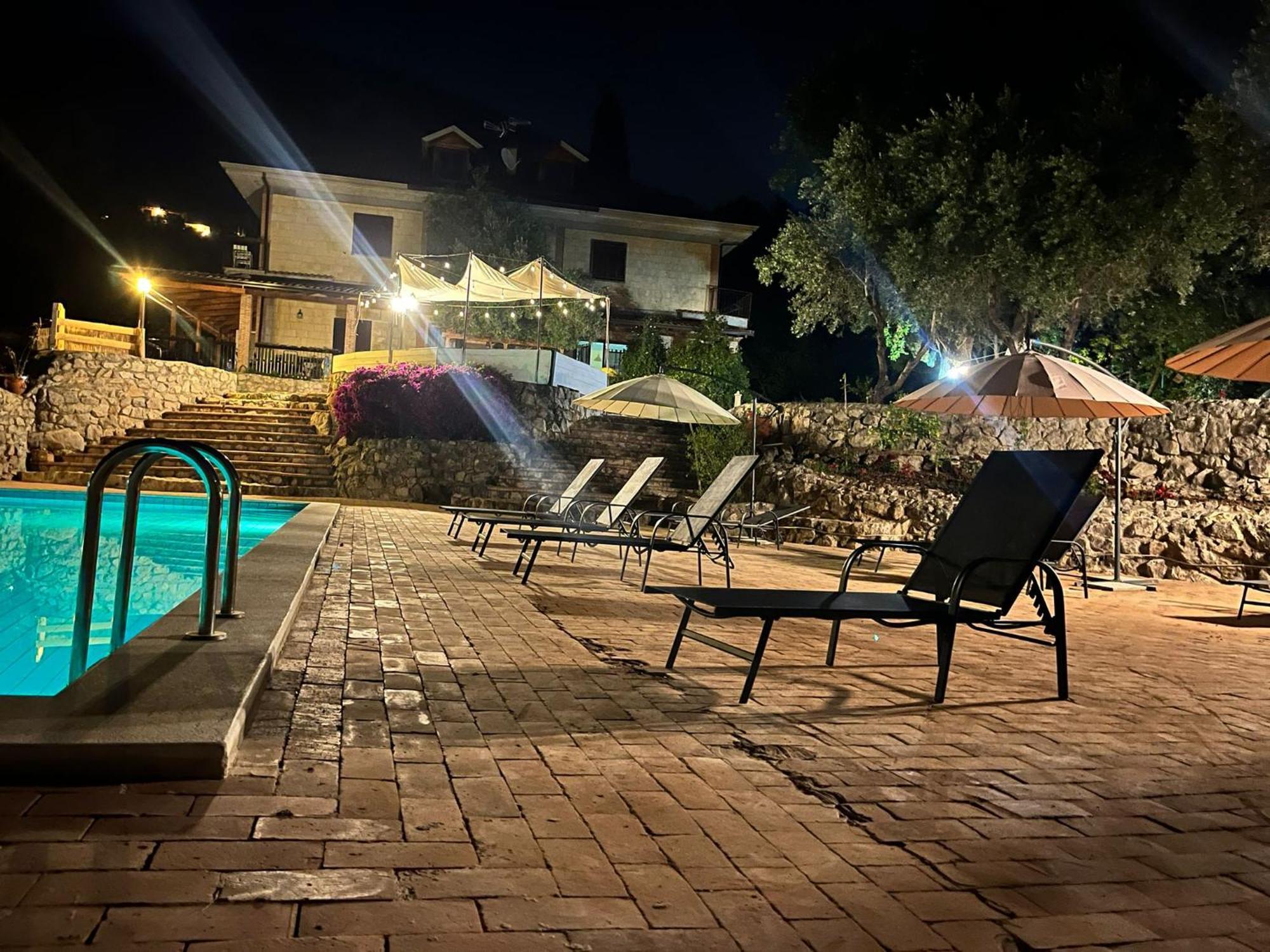 Domus Arco Romano Guest House Itri Exterior photo